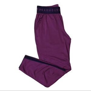 Under Armour Woman’s Burgundy Sports Graphic Jogger Pants